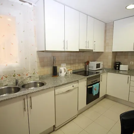 Homestay Rooms Viladomat *
