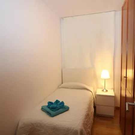 Rooms Viladomat Homestay *